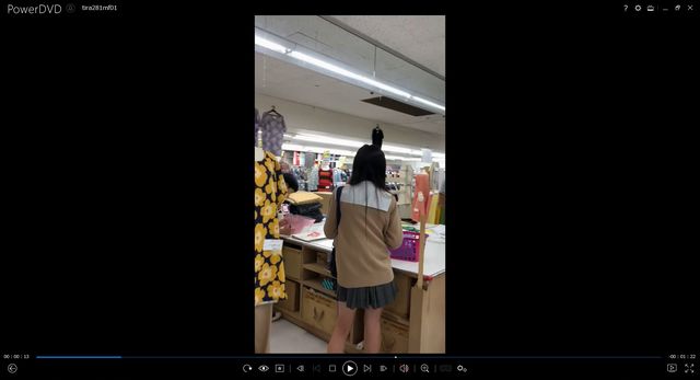 pcolle ちらねっと JK風の逆さパンチラ動画 画像付き 179
